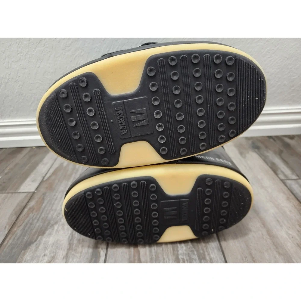 Moon Boot Icon Toddler/Kids Black Snow Boots Size 10C Waterproof Winter